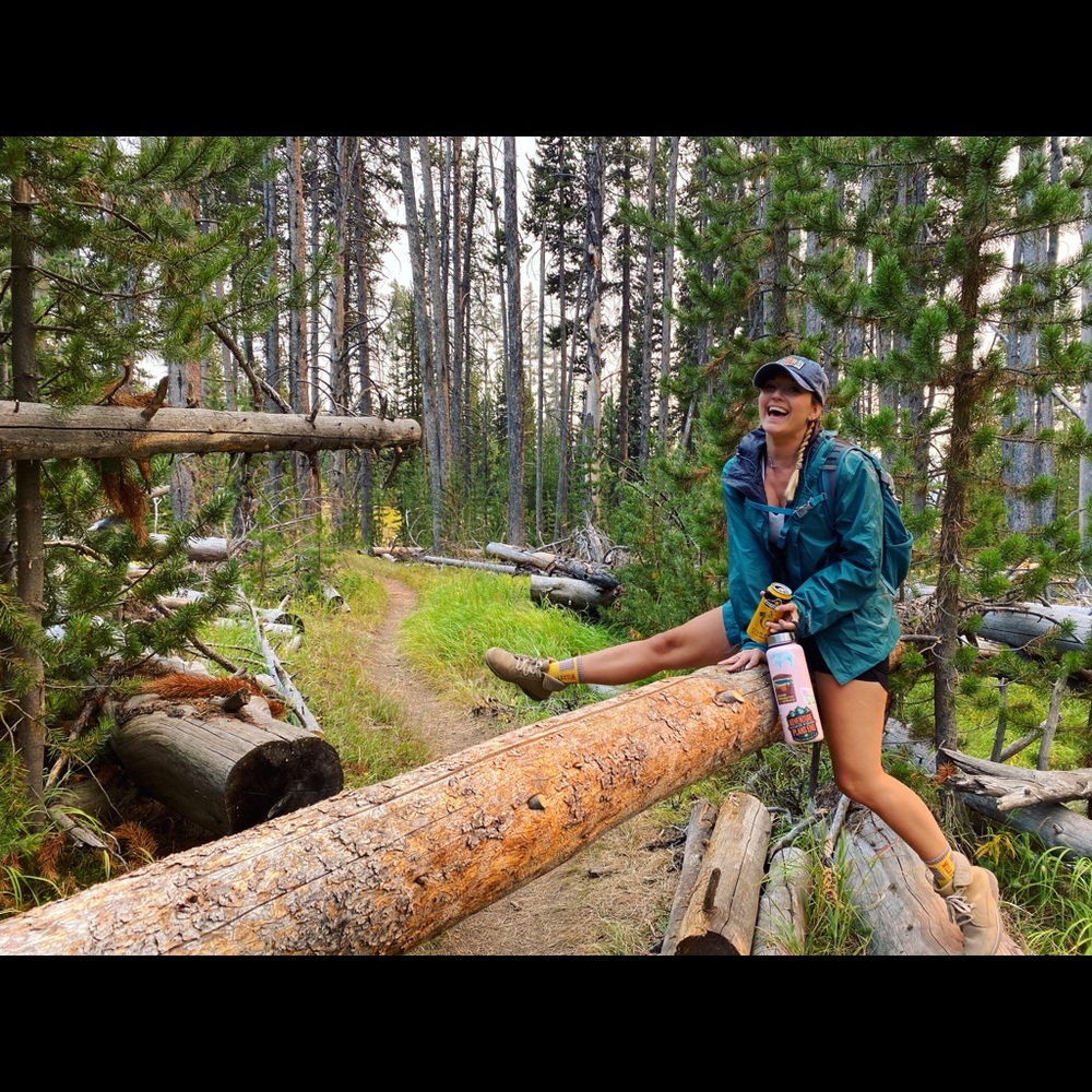 Meet your Posher, Alyssa